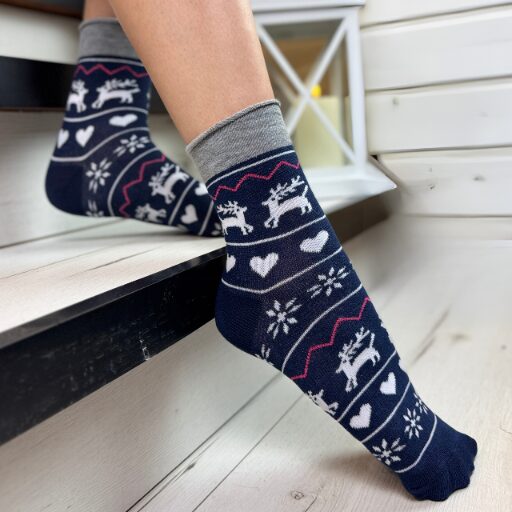 102adec84a3af9564a6d818211daede4